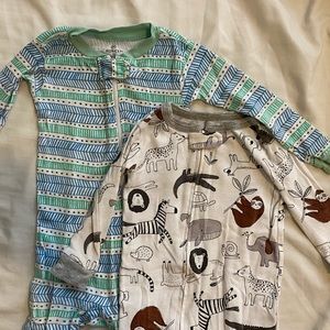 Long sleeve pajama onesie bundle👶🏼